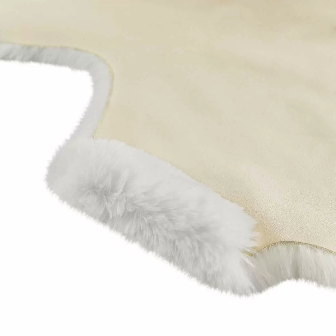 Mon Château - Tapis en fausse fourrure