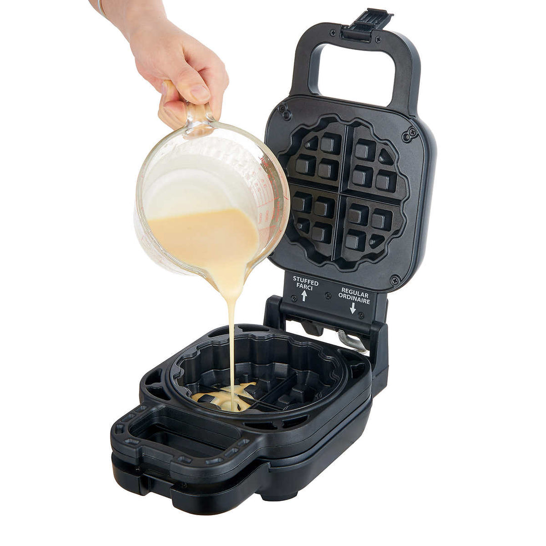 Salton - Waffle Maker