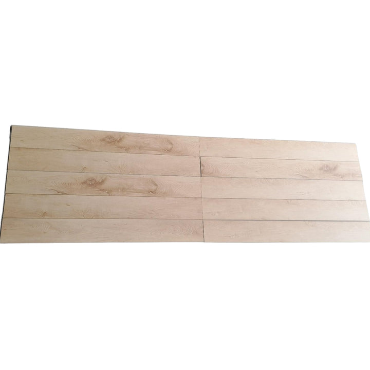 Mono Serra - Plancher de vinyle Luxuria Érable du Nord SPC 15 cm (5,91 po)