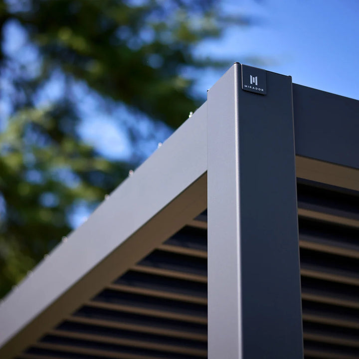 Mirador - Pergola réglable en aluminium persiennes, 8,8 pi x 14,4 pi