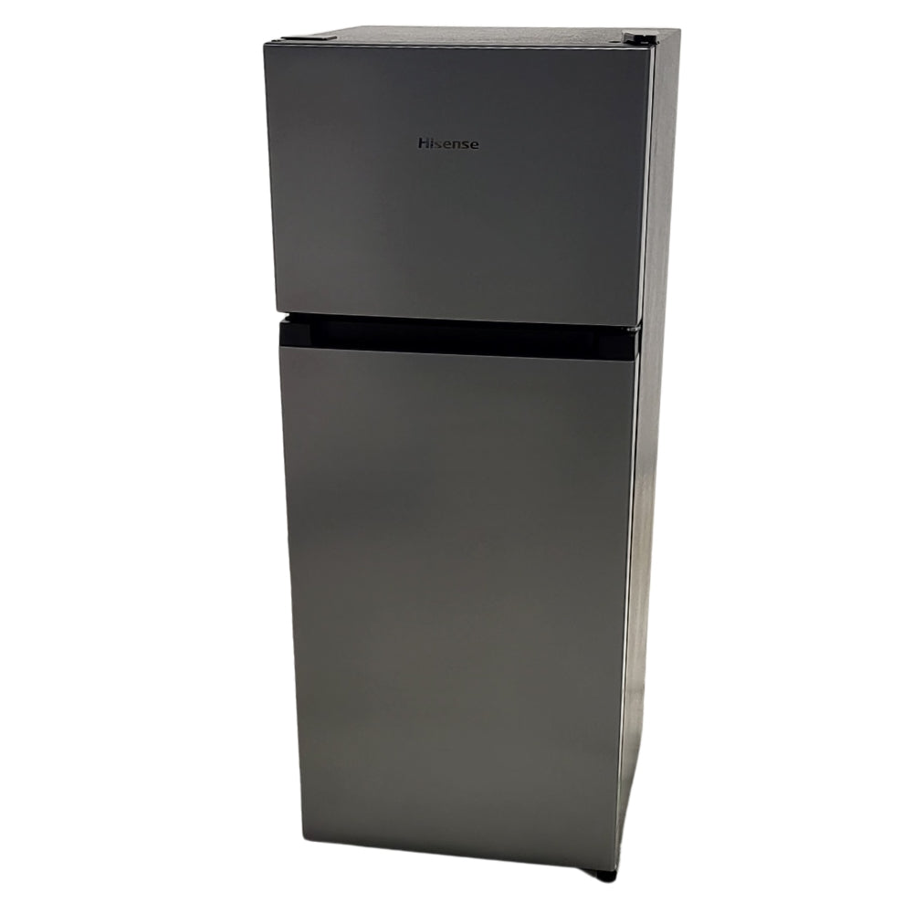 Hisense - 19" Compact Refrigerator with Top Freezer, 4.4 cu ft