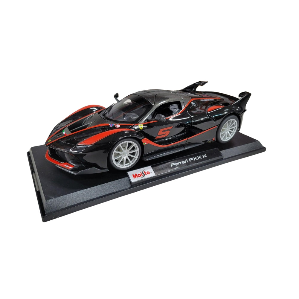 Maisto - Véhicules moulés sous pression à l'échelle 1:18