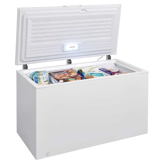 Frigidaire - White chest freezer 56 in. 14.8 cu ft