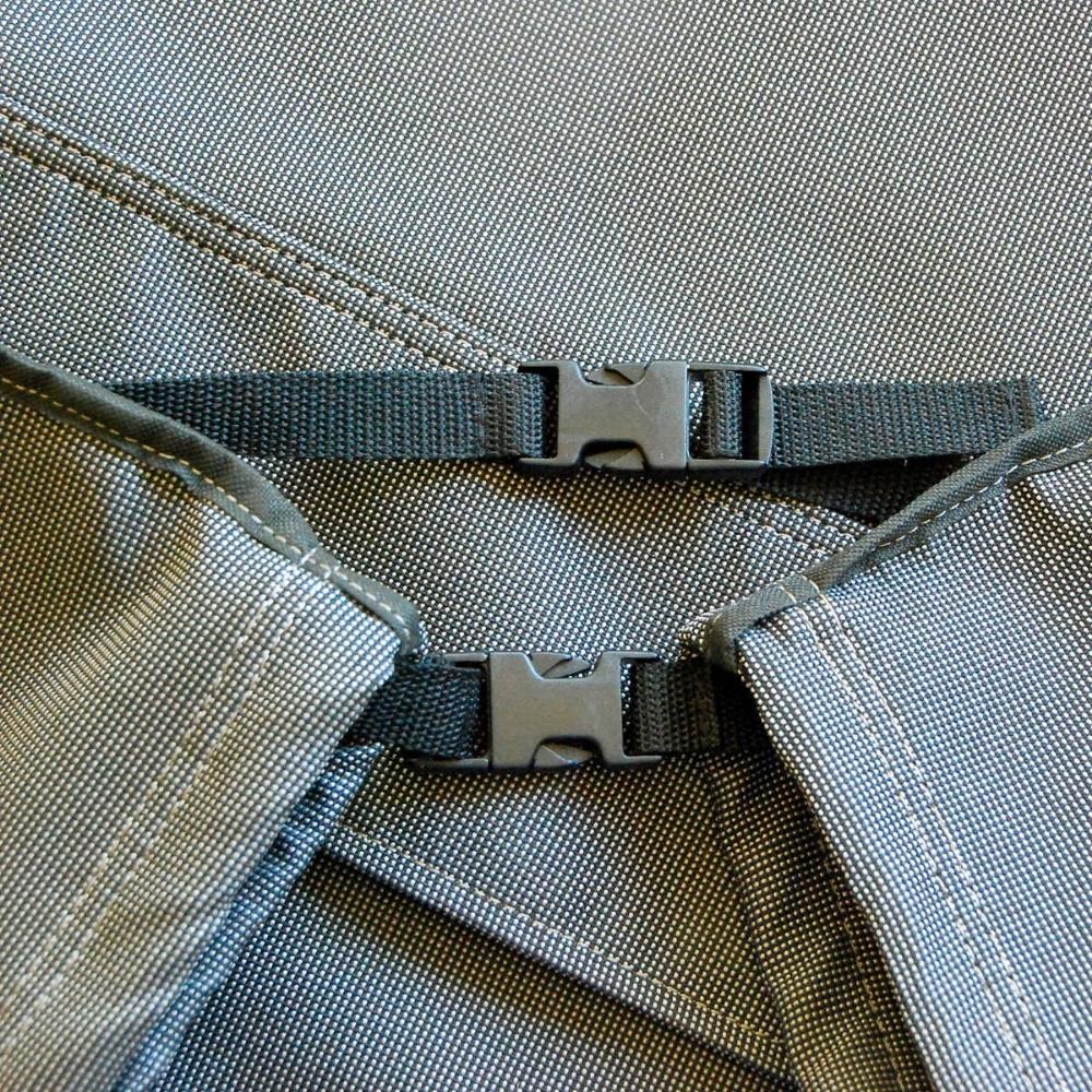 Housse de barbecue réversible de première qualité 67.7 po